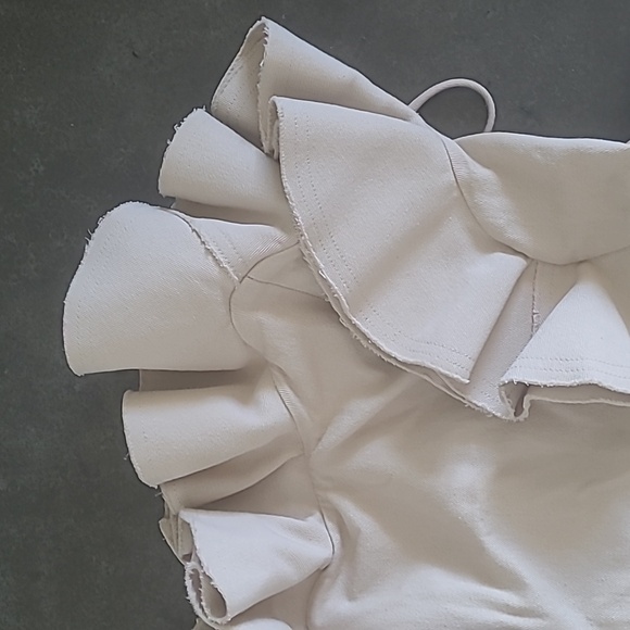 ASOS EDITION SCULPTURAL RUFFLE BACKLESS DRESS - Picture 5 of 8